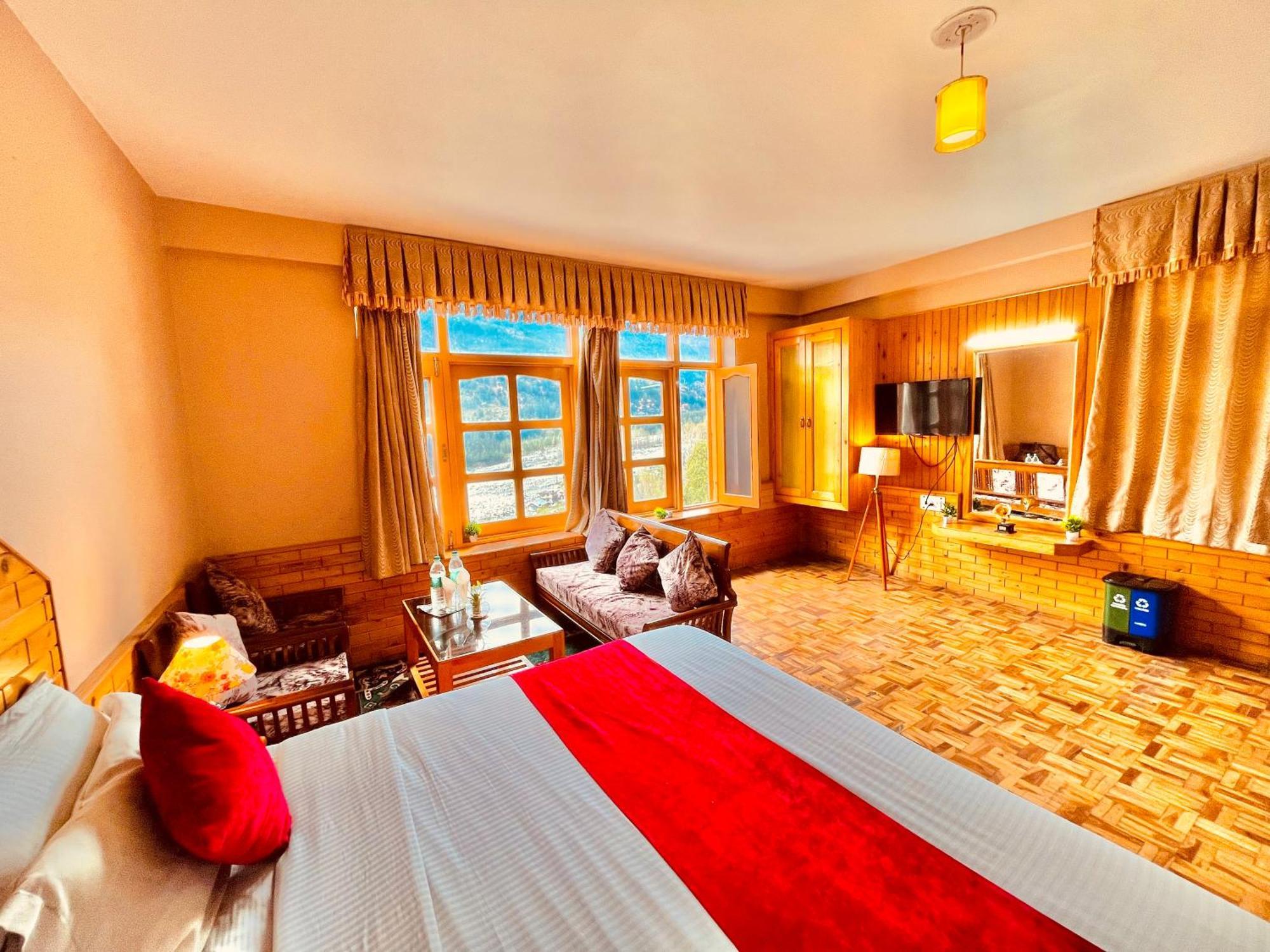 Hotel Hollywood Manali - Scenic River & Mountain View With Premium Rooms Exterior foto