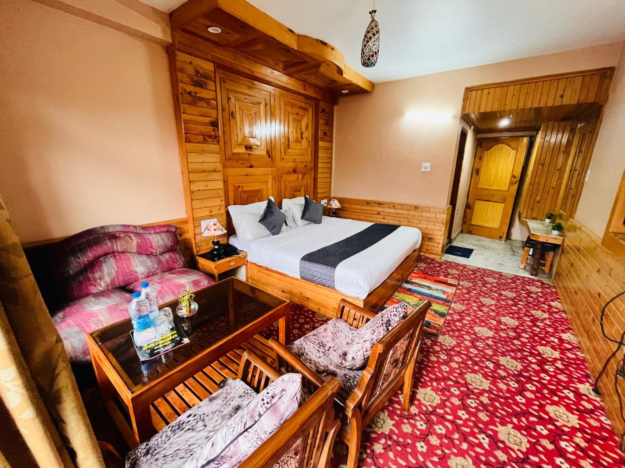 Hotel Hollywood Manali - Scenic River & Mountain View With Premium Rooms Exterior foto
