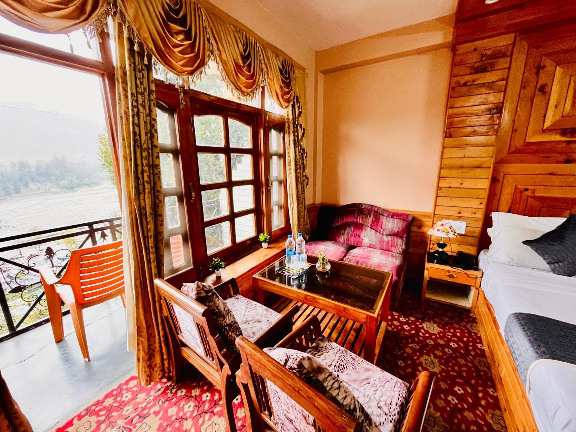 Hotel Hollywood Manali - Scenic River & Mountain View With Premium Rooms Exterior foto